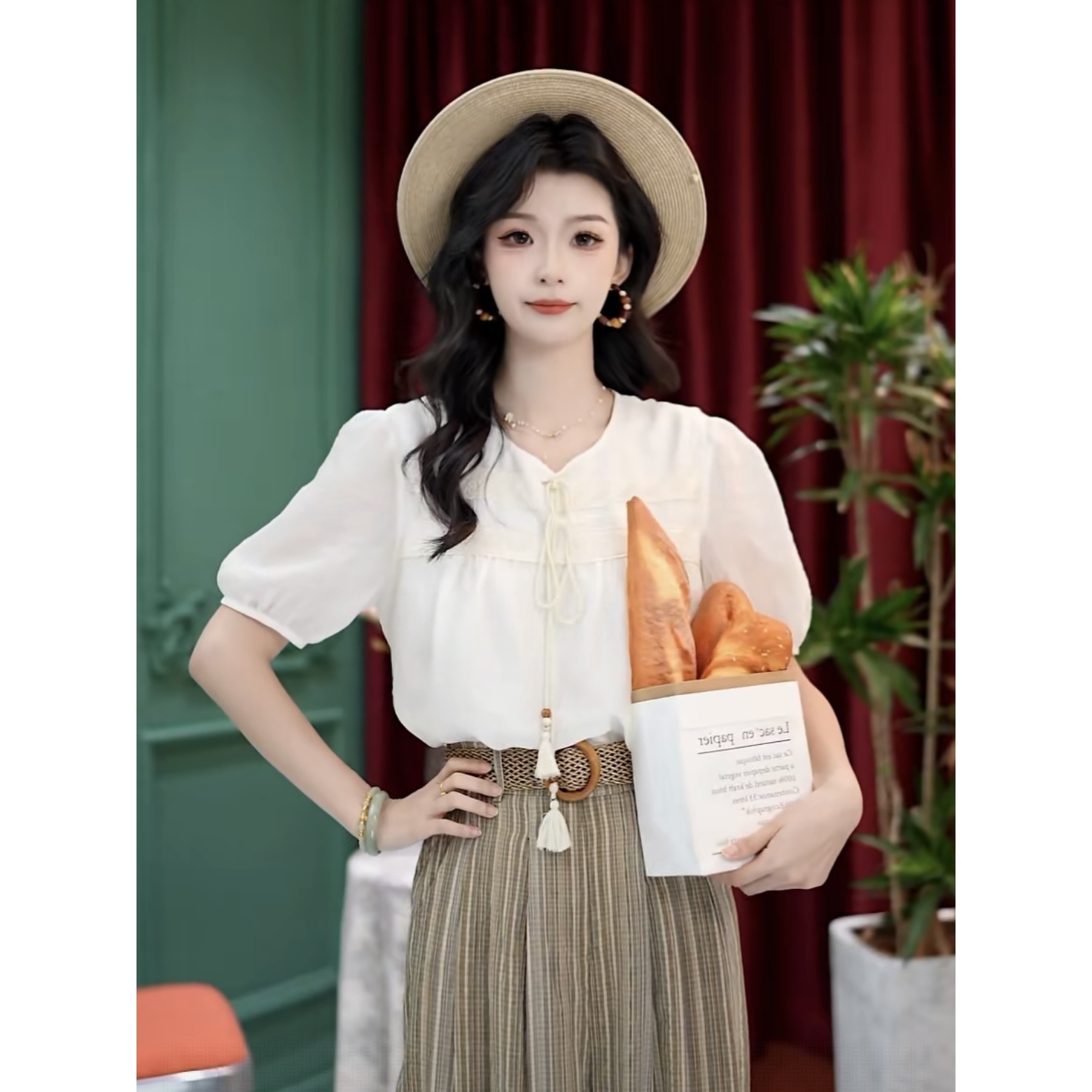 思思港风  【云态】25年新款气质百搭显瘦时尚小众短袖衬衫#4420