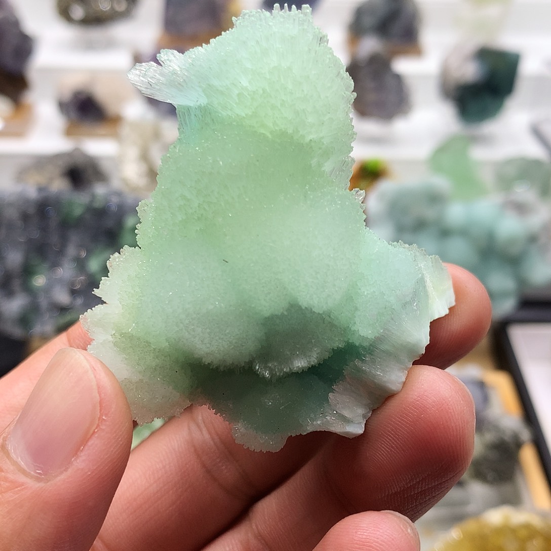 石材云南蓝纹石小鸟