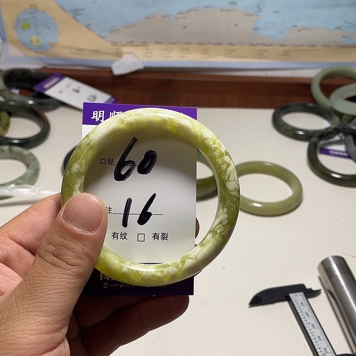 岫玉未镶嵌手镯岫玉精美绝顶佳品