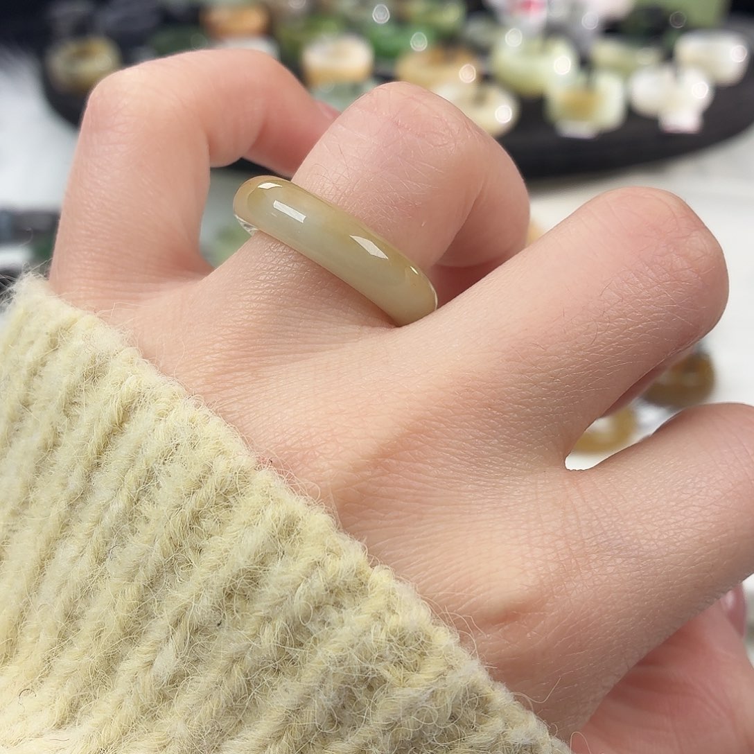 和田玉未镶嵌戒指S168奶盖糖糖圆条16.9