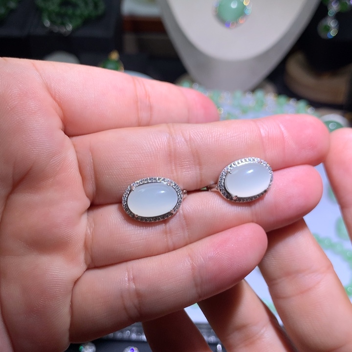 和田玉银S925镶嵌耳饰