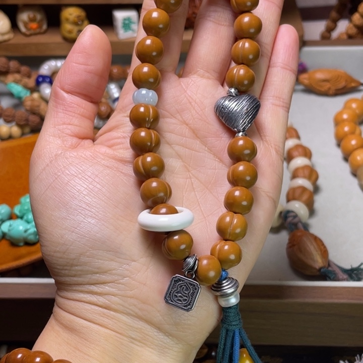 吊坠柏香籽/百香籽505.5