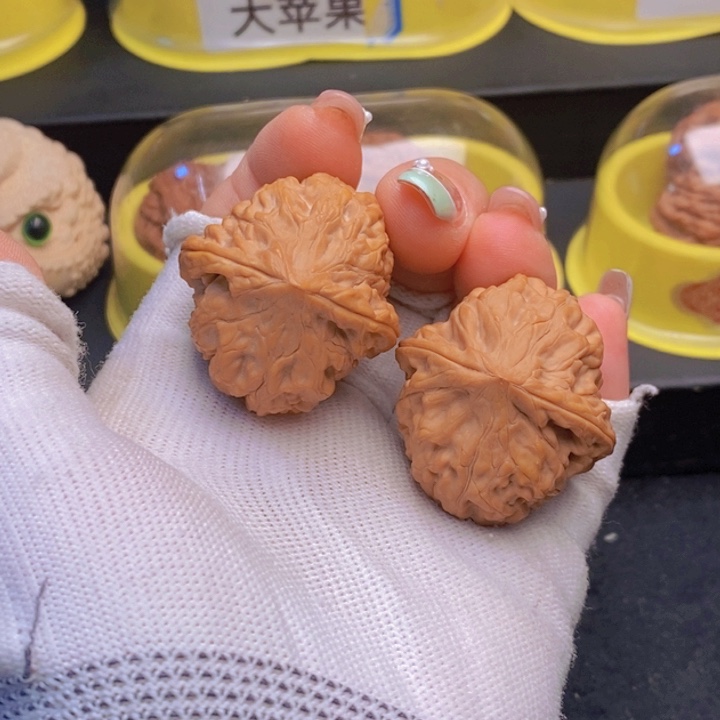 野生鸡心文玩把件