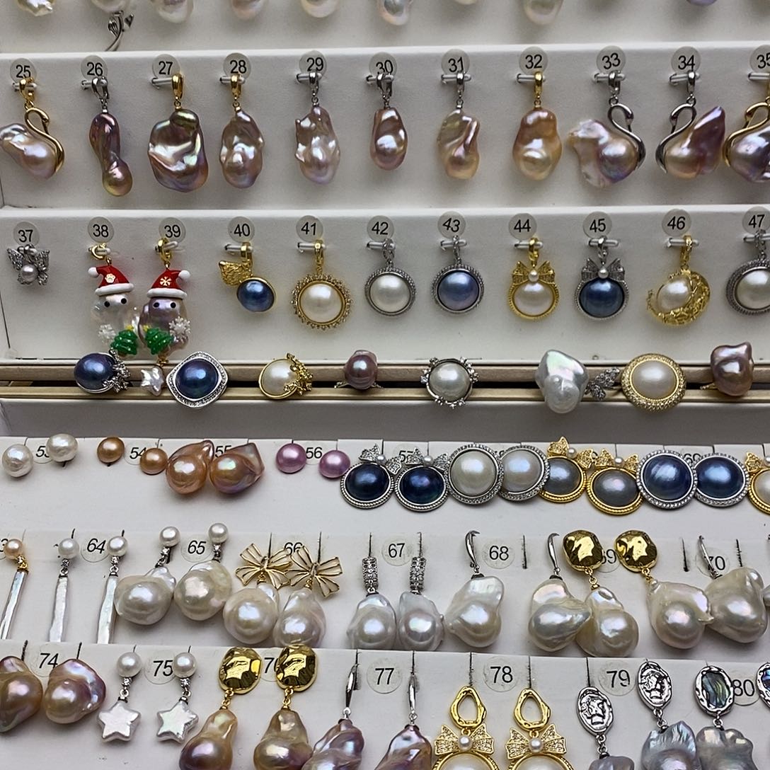 R***m淡水珍珠颈饰未镶嵌