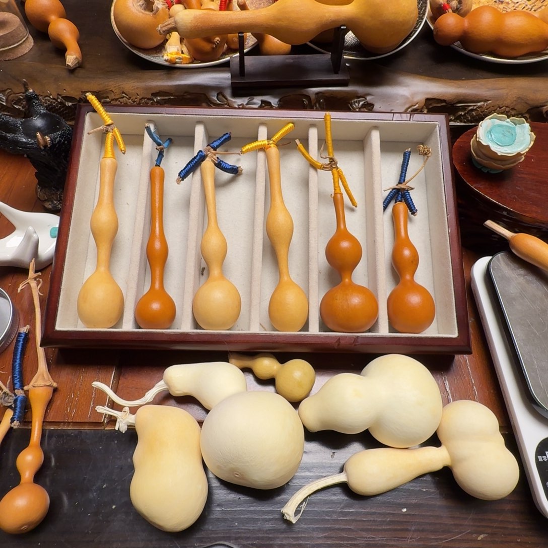 ****白111111111111111111111