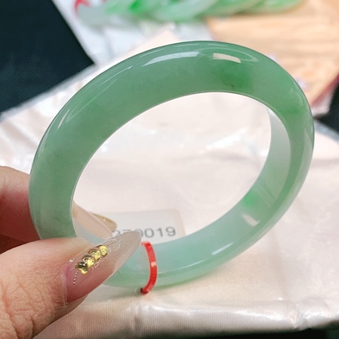 未镶嵌手镯翡翠0019强推
