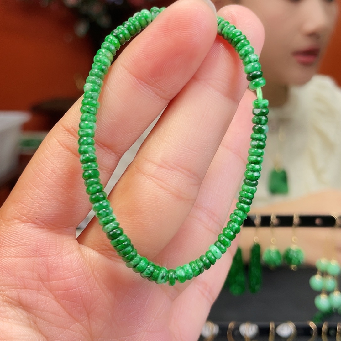 翡翠未镶嵌耳饰饰品