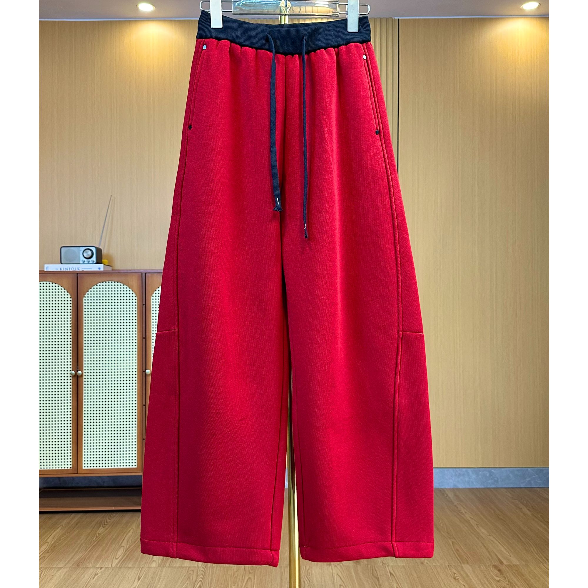 新年款冬季加绒厚款休闲纯色宽松显瘦高级感松紧腰弯刀裤