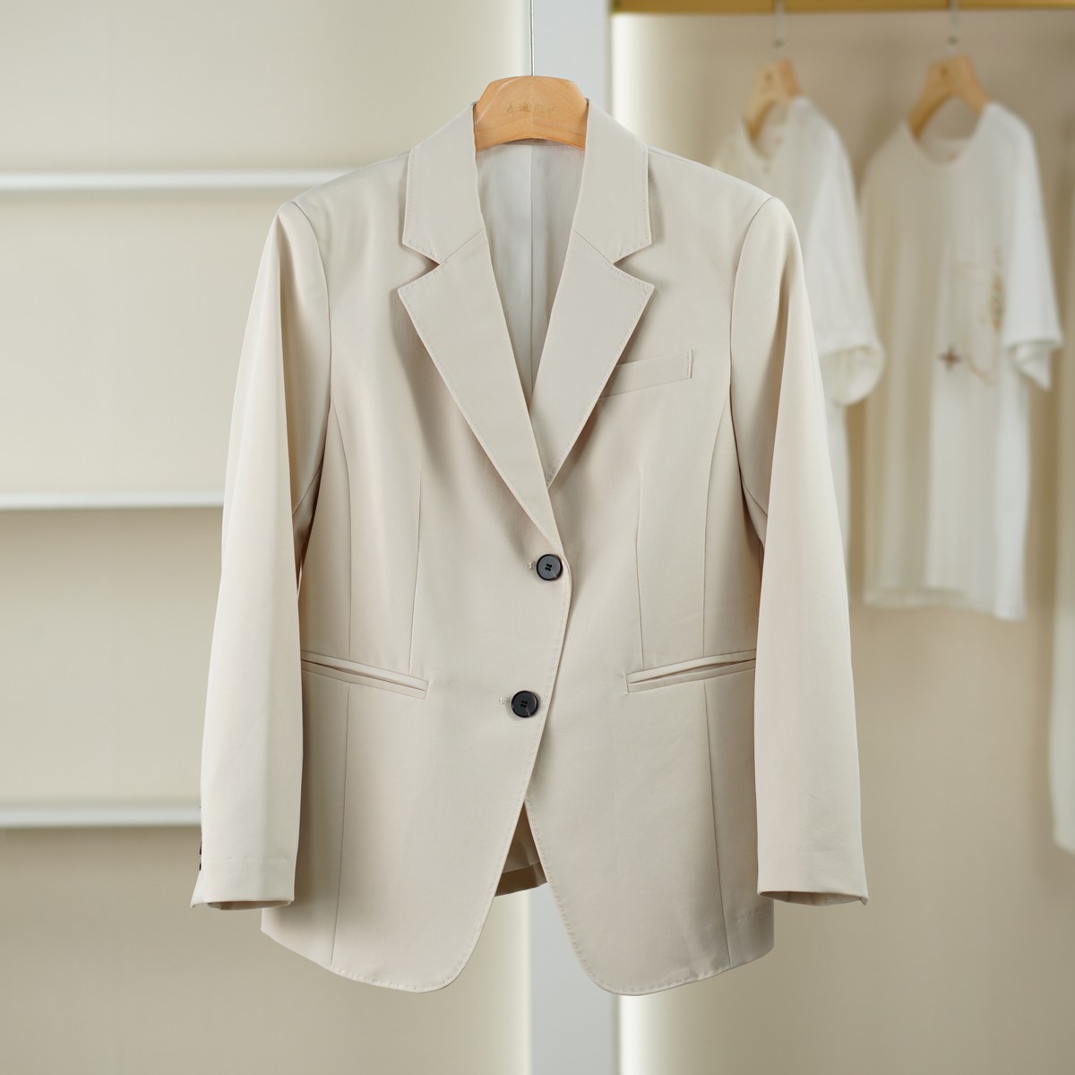 麦迪尚品 一路童行【沙YM】310201014简约纯色西装春秋女专柜正品