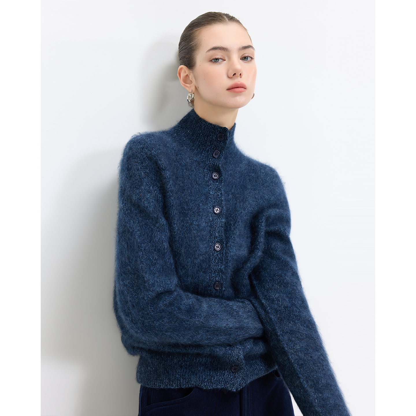 LUR极简极奢 12/20NEW 20:00 新品~松弛感绵羊毛半高领针织毛衣