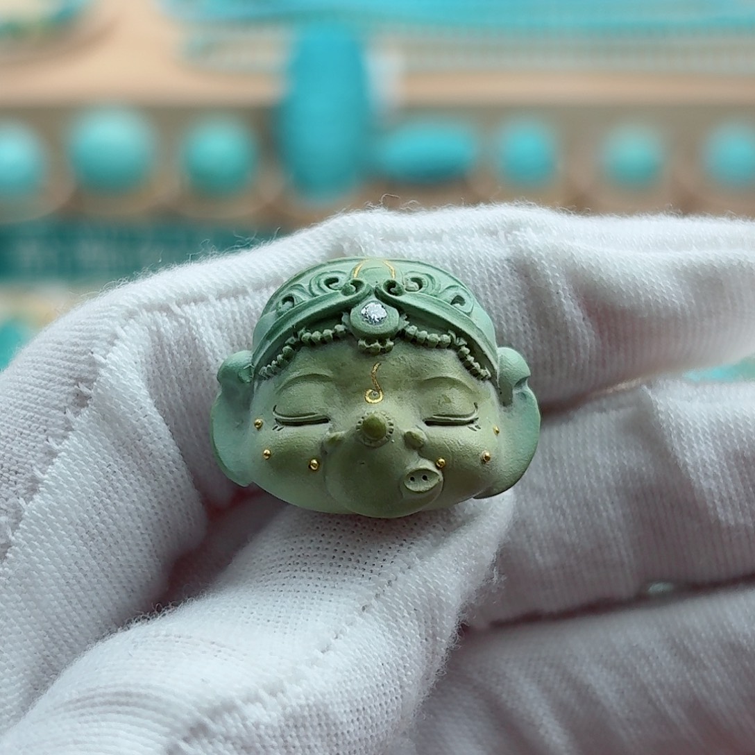 绿松石未镶嵌珠宝奇石