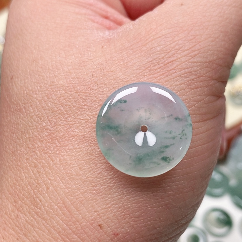 【闪购商品】翡翠吊坠(不含链)未镶嵌