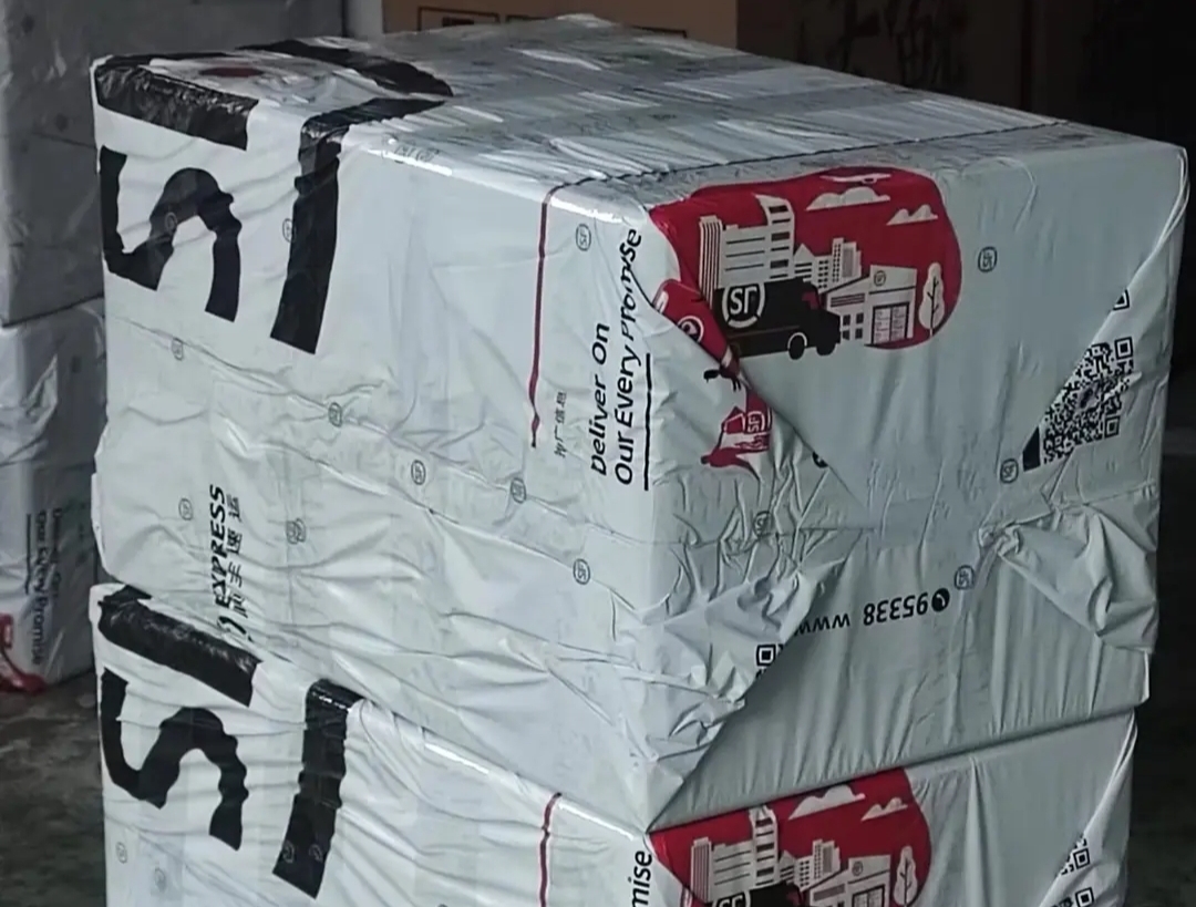 顺丰陆运或空运发货箱保护金鱼安全到家（运费补差价）养殖运输