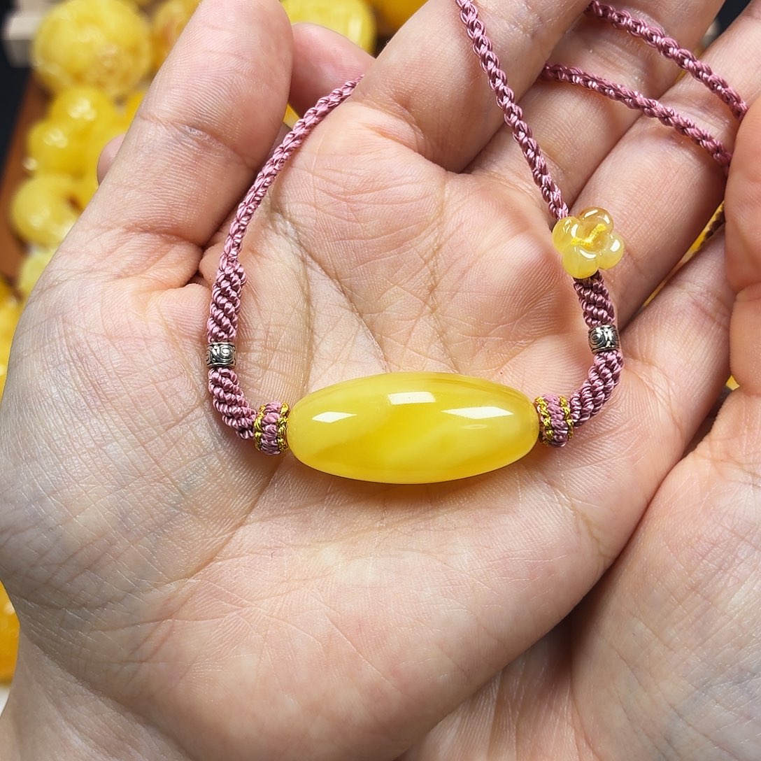 蜜蜡未镶嵌颈饰焦皮浓蜡妖花桶珠