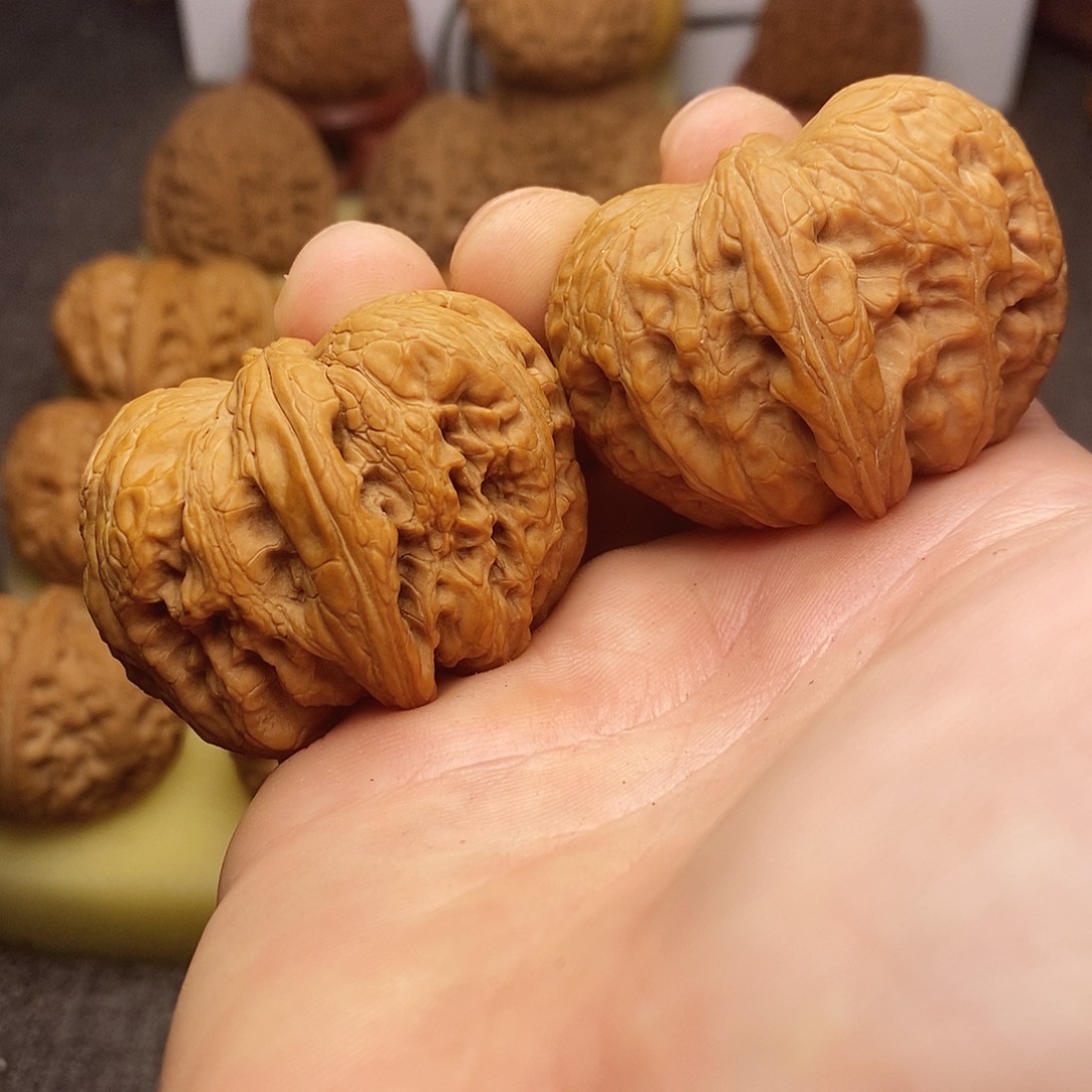 w***o44尺元宝文玩核桃