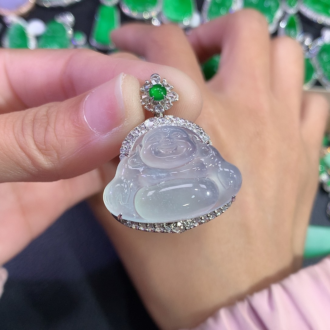 翡翠吊坠(赠链)18K金镶嵌