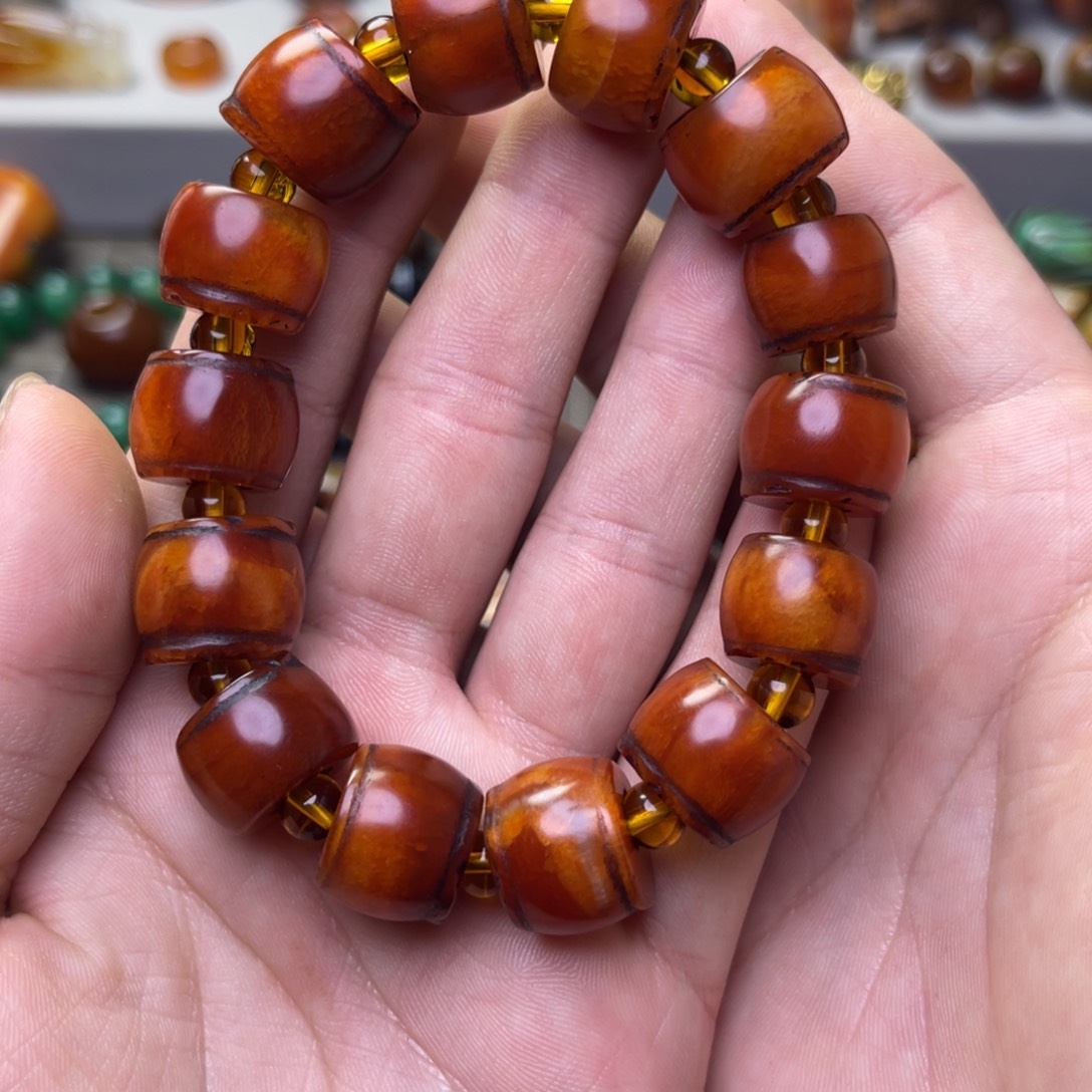 萬***行玛瑙/玉髓未镶嵌颈饰