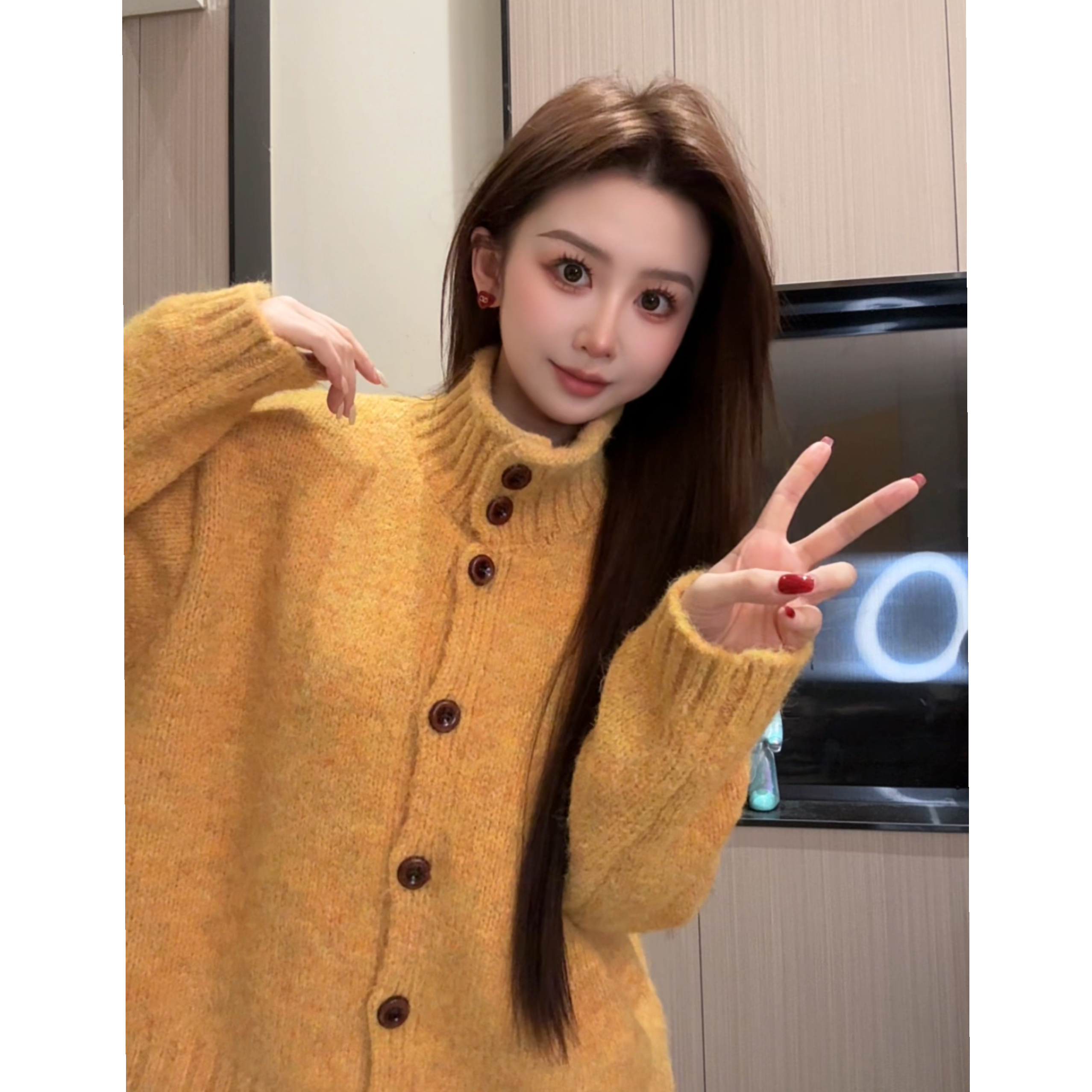 【运费补贴】单排扣黄色针织毛衣外套甜美温柔风半高领减龄上衣开衫