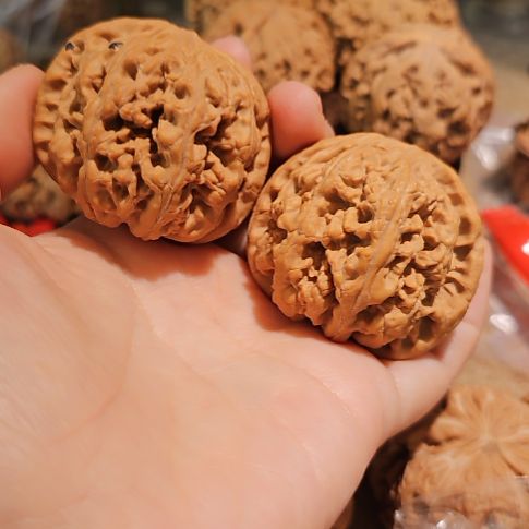 别***林文玩核桃吊坠48粗筋