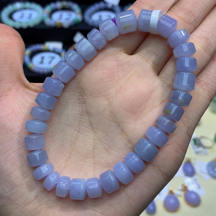 翡翠手链未镶嵌。****。翡翠