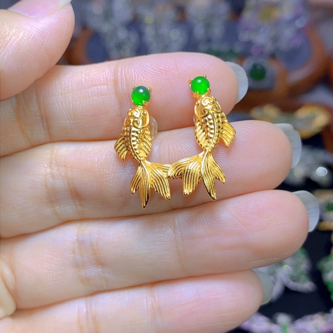 翡翠颈饰银S925镶嵌天然翡翠