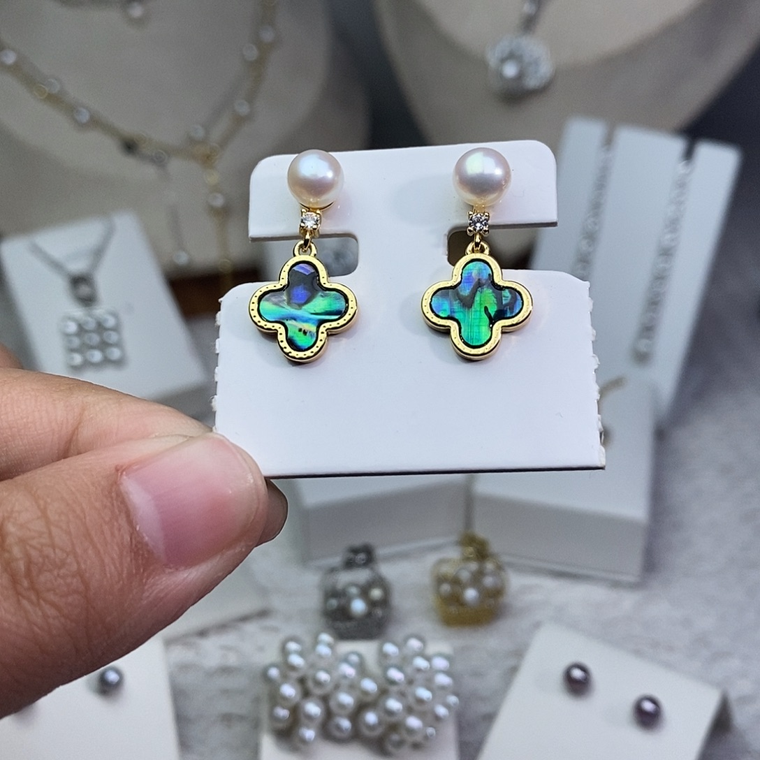 银S925镶嵌淡水珍珠耳饰