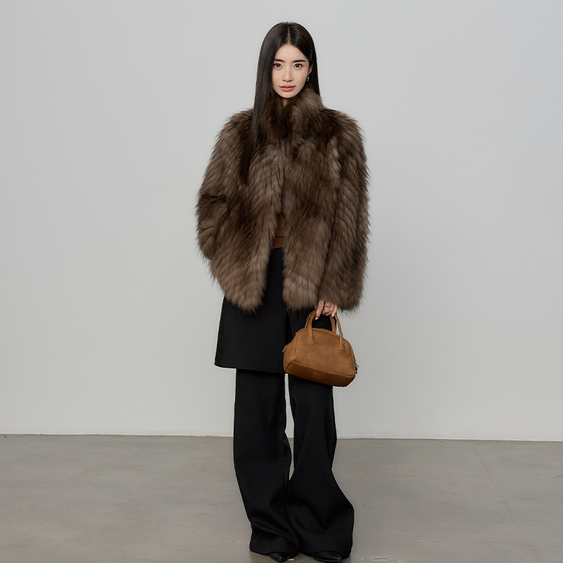 富贵老钱 新款进口美洲貉子毛皮草外套女短款小立领年轻大衣25226