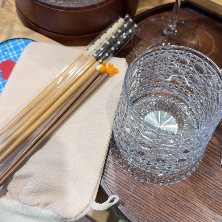 转转杯两个筷子搓澡巾