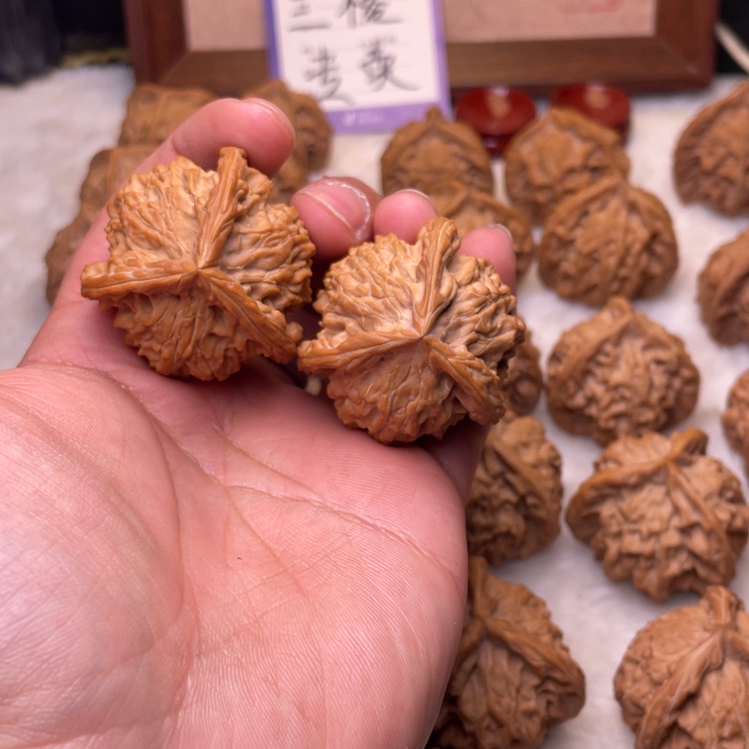 文玩核桃吊坠爱****?盘山