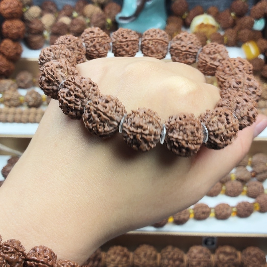 金刚菩提手串精品6瓣蜂窝铁籽