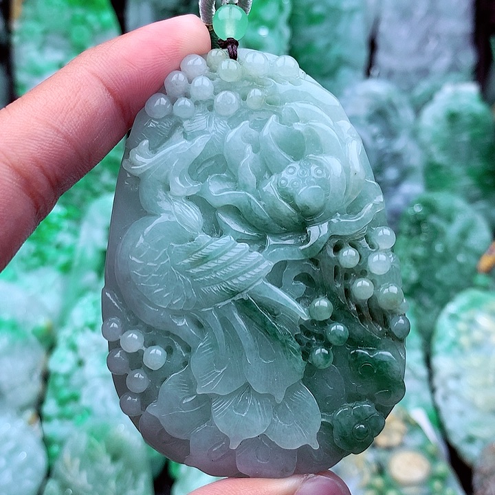 翡翠吊坠(不含链)未镶嵌