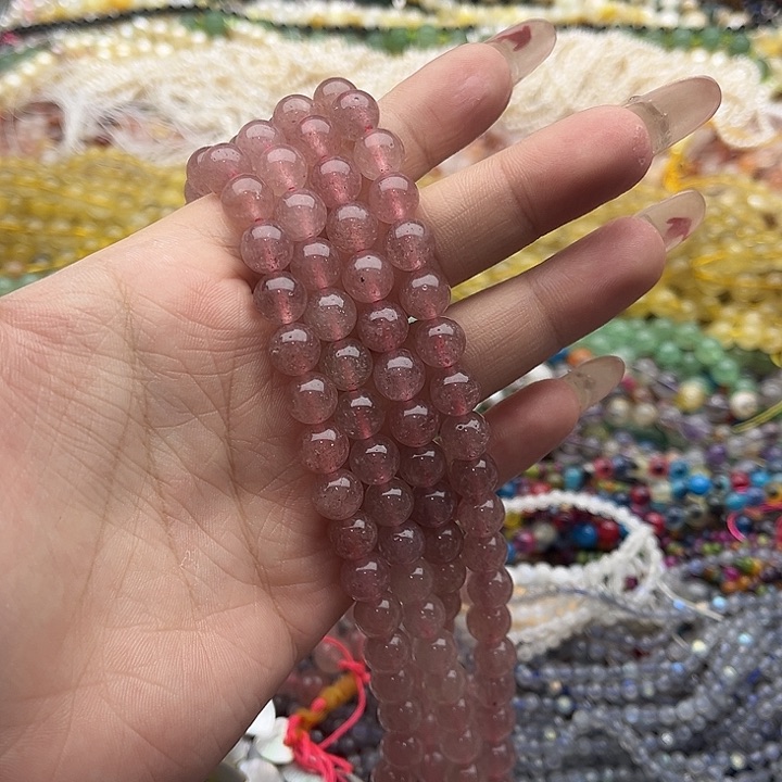 玛瑙/玉髓珠宝半成品未镶嵌一条8mm左右草莓晶