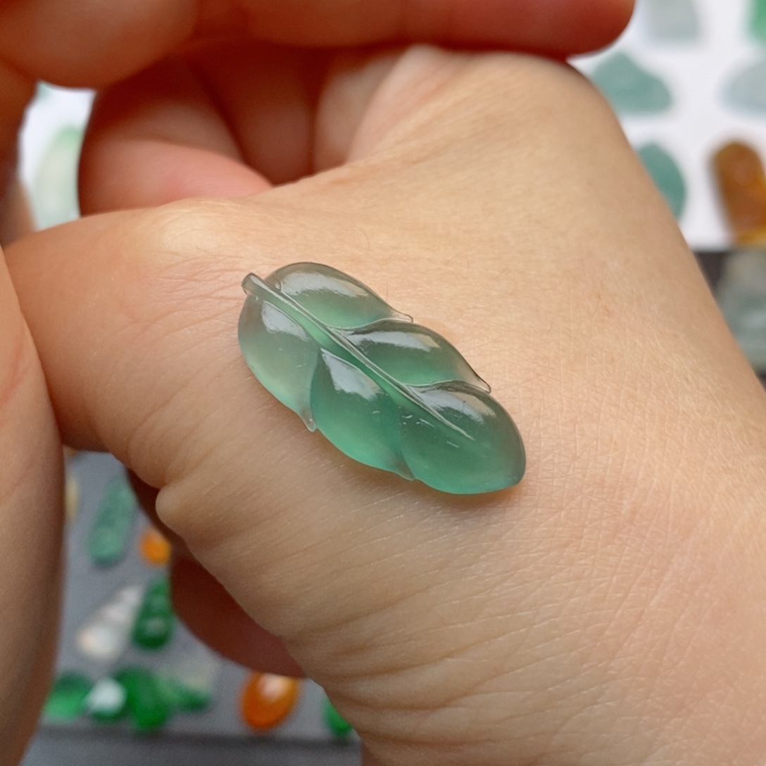 定制翡翠未镶嵌树叶