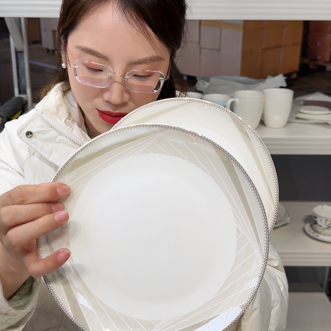 骨瓷高骨瓷8英寸月光盘20cm2个外贸骨瓷