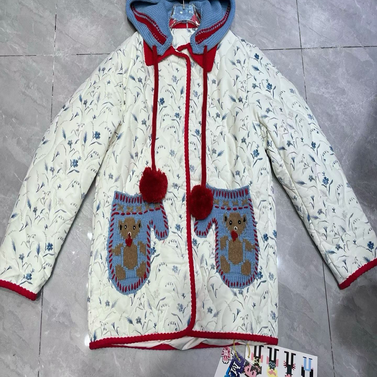 少女心小熊手套刺绣毛织连帽加厚保暖棉服外套