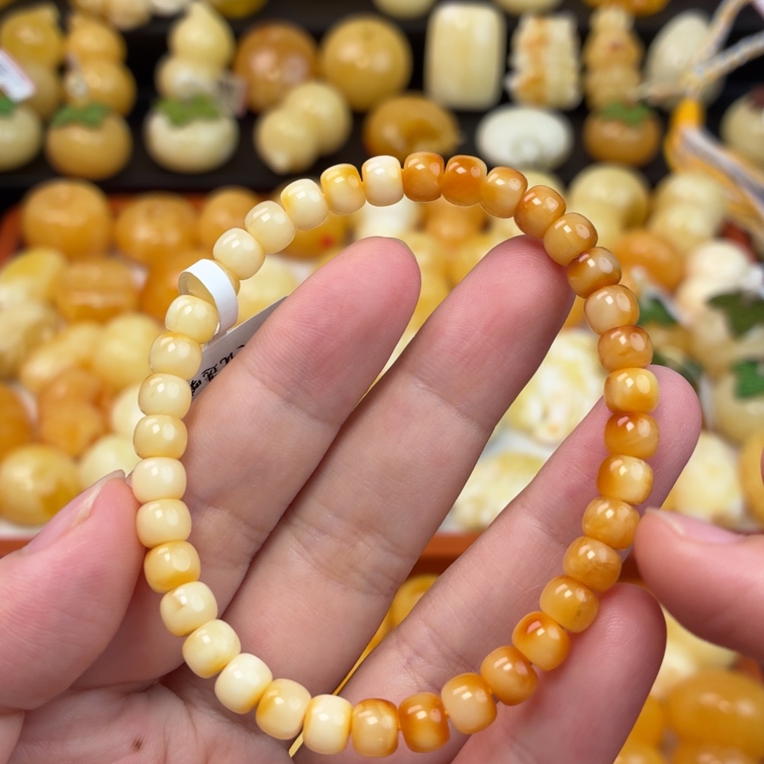 蜜蜡未镶嵌毛衣链蜜蜡