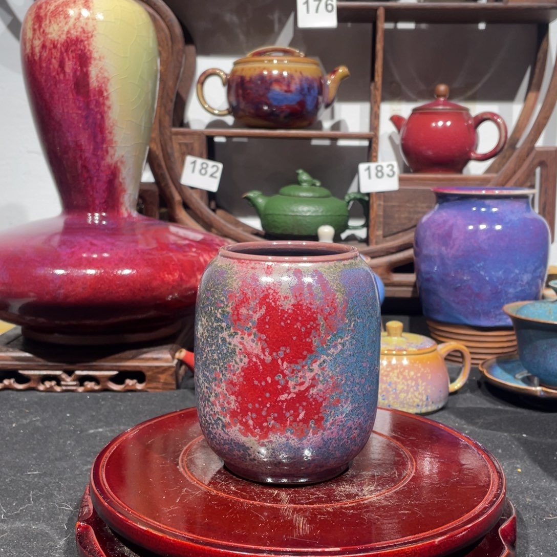 大***鱼中国神后钧瓷花器