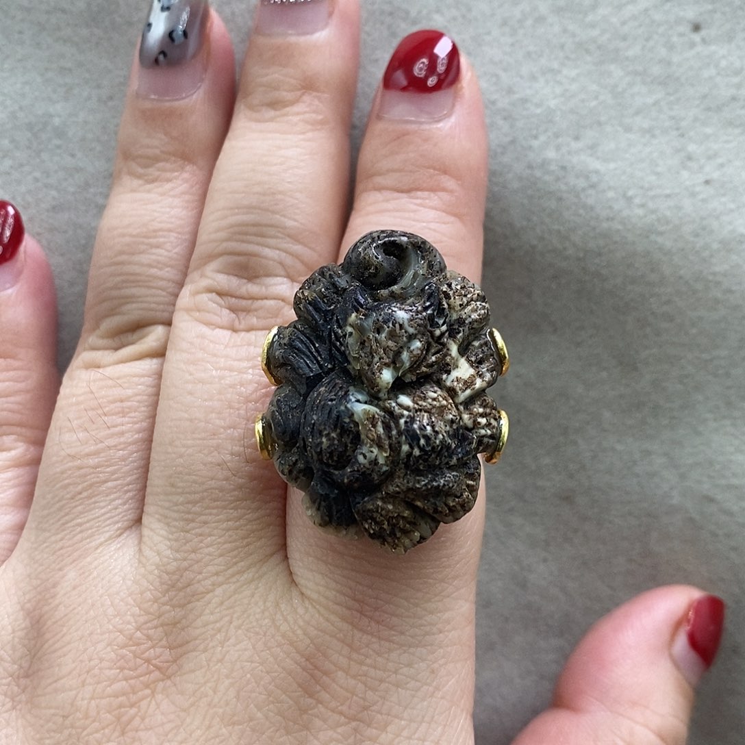 琥珀戒指未镶嵌戒指