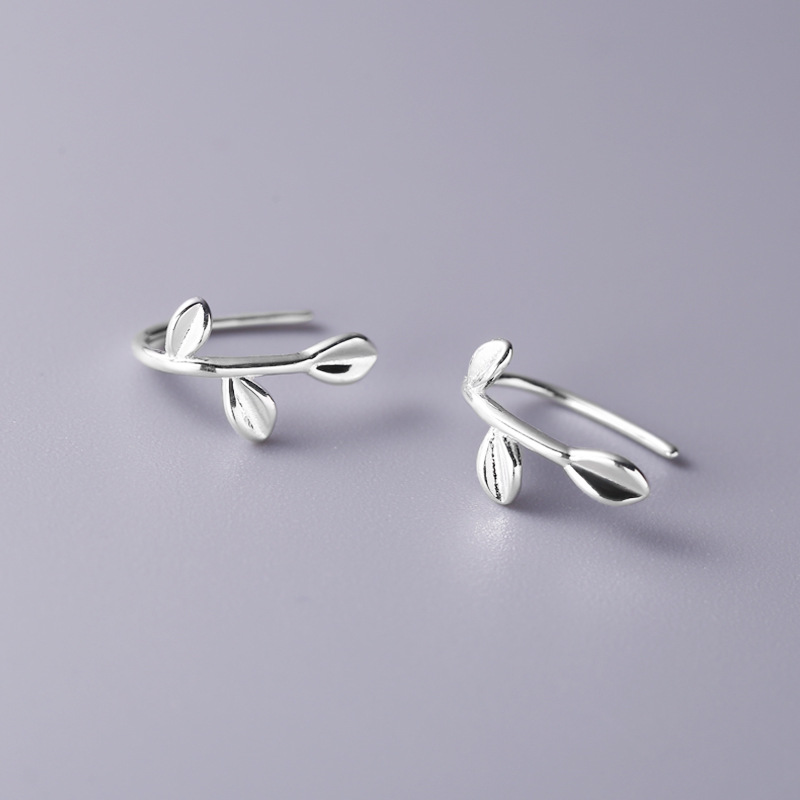 925银耳饰 叶子耳钉耳钉女简约亮银色树叶造型耳环气质耳饰