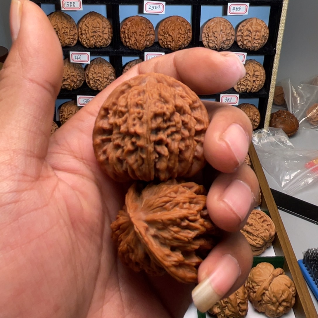 风***东吊坠文玩核桃流水楼