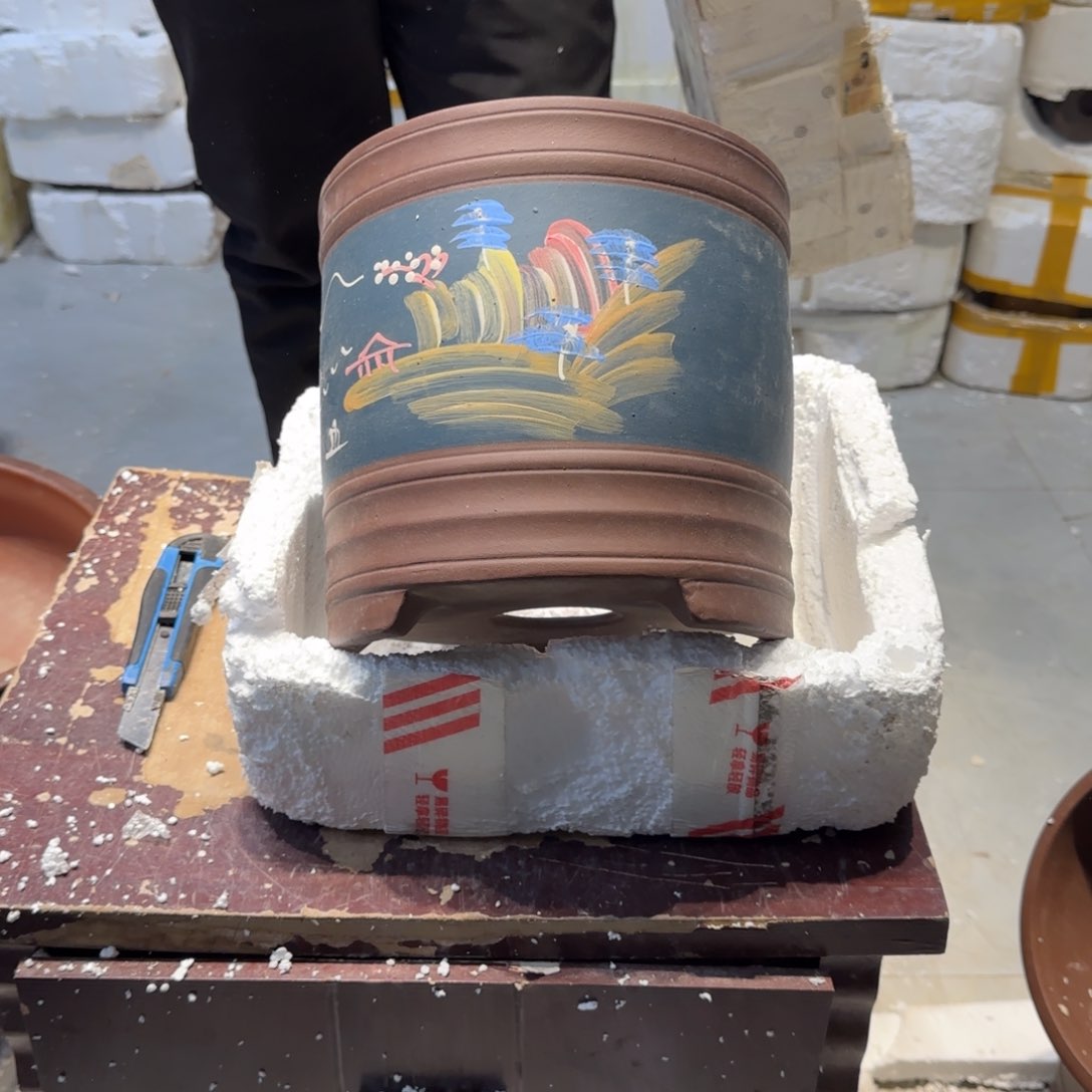 紫砂花盆瑕疵和瑕疵的