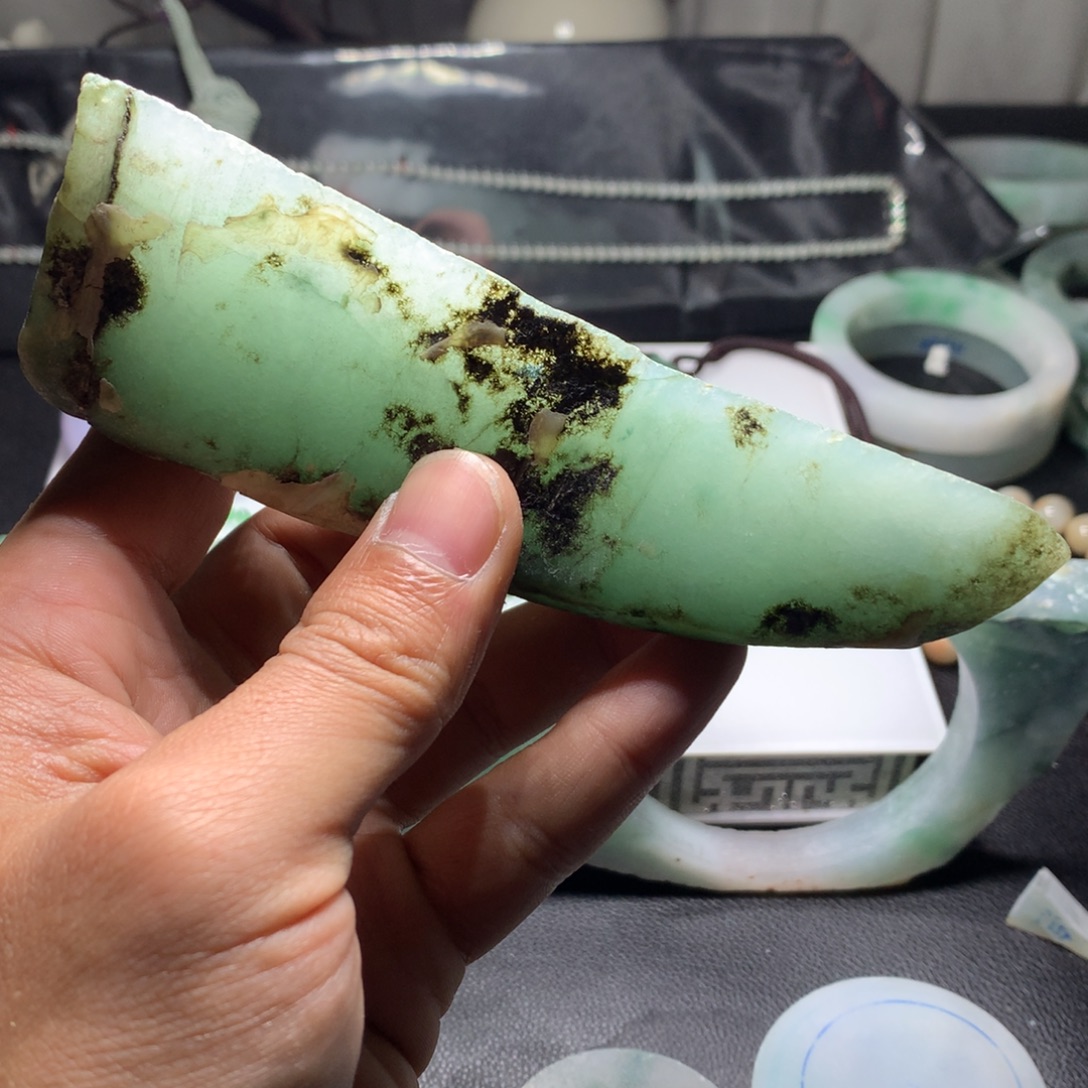 汇***金定制翡翠未镶嵌翡翠