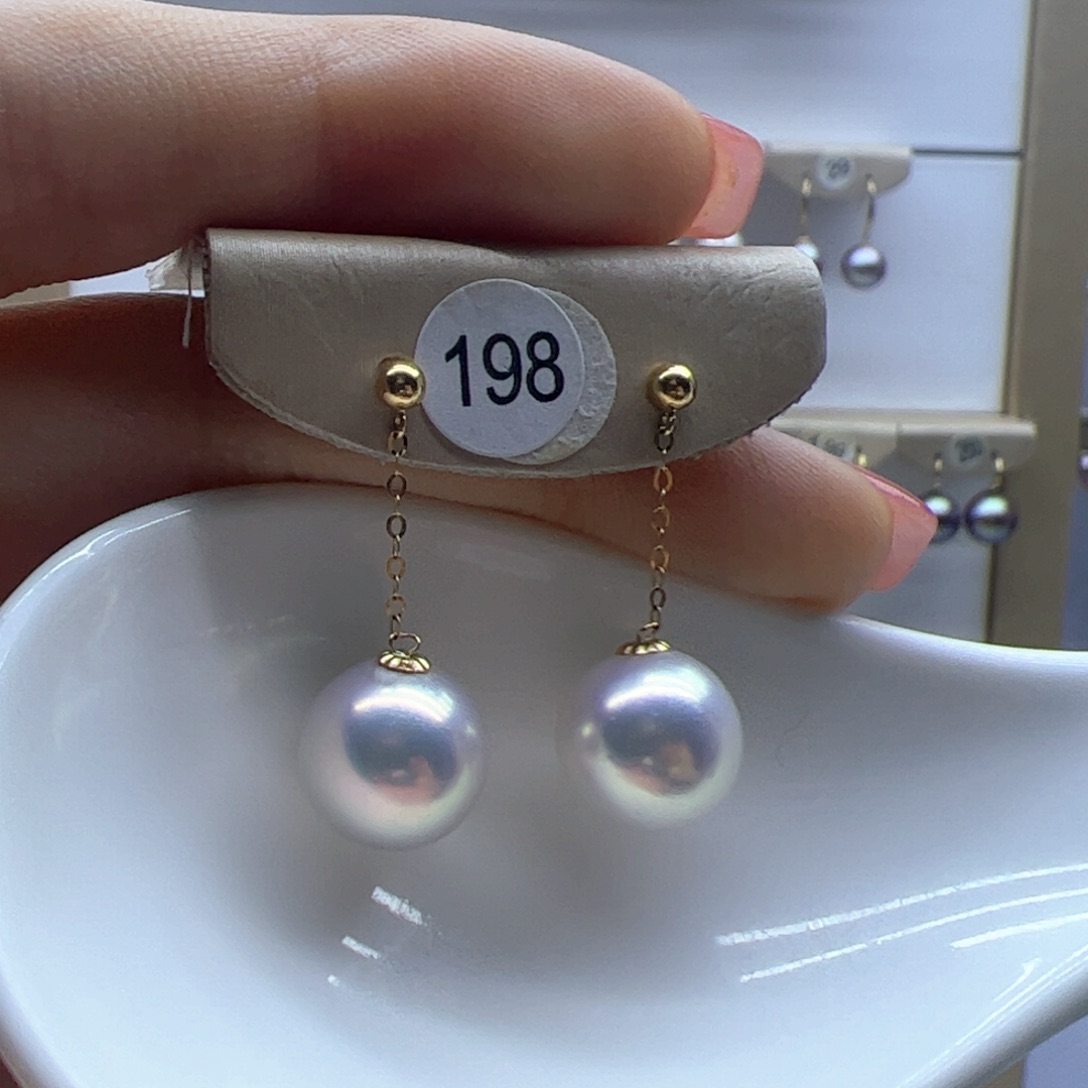 18K金镶嵌淡水珍珠耳饰