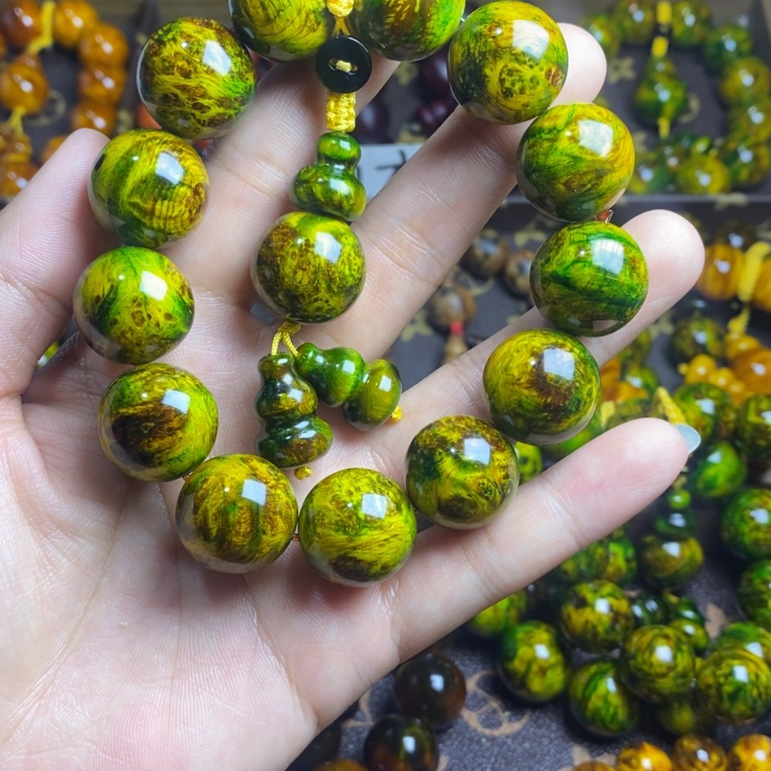仙***缘木质琥珀木1.8尺寸水墨飞天壁画