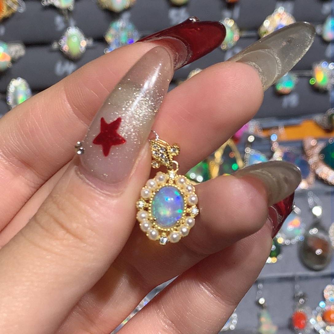 欧泊银S925镶嵌福利吊坠w格*巫