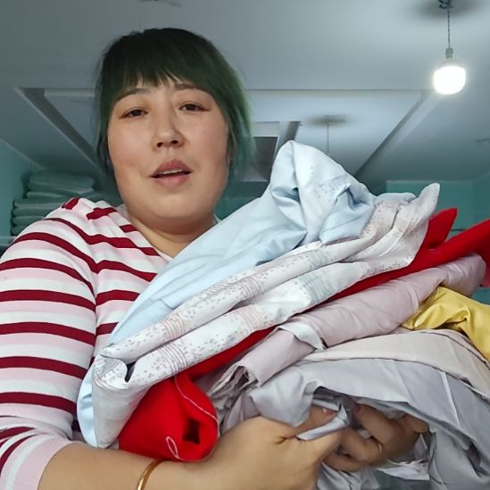 棉纯棉高端，不管尺寸1m5×2m，可以发两个花型随机。