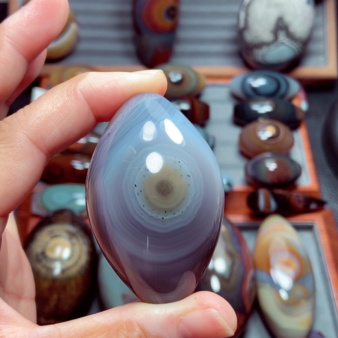 未镶嵌玛瑙/玉髓珠宝奇石