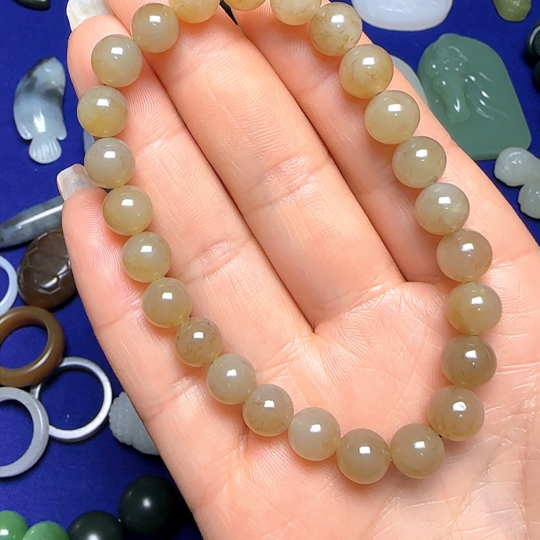 和田玉颈饰未镶嵌