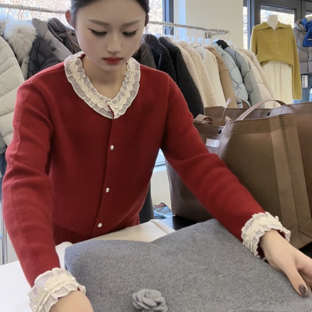 韩版宽松精致蕾丝珠子圆领羊毛毛衣开衫女2025新款时尚百搭上衣潮