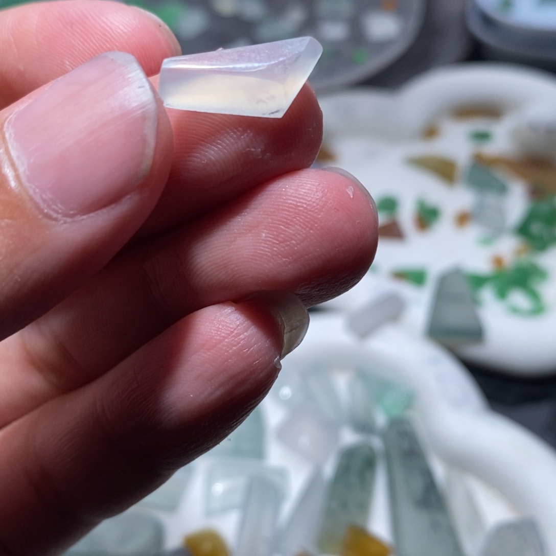 定制翡翠未镶嵌随行料